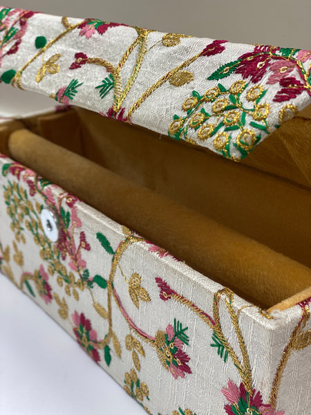 Ornate 1 roll Bangle Box